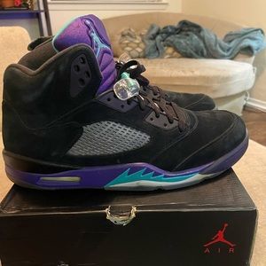 Jordan retro 5 black grapes size 14